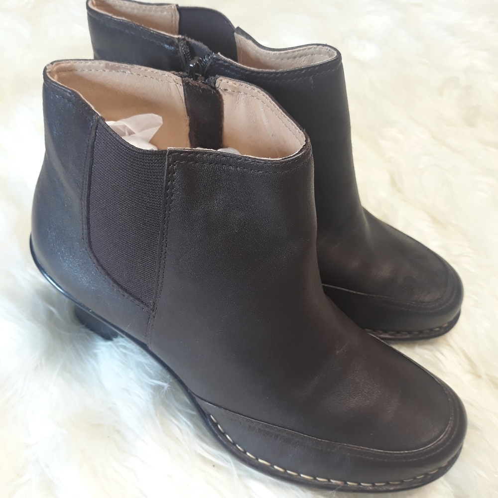 Softspots Brown Booties